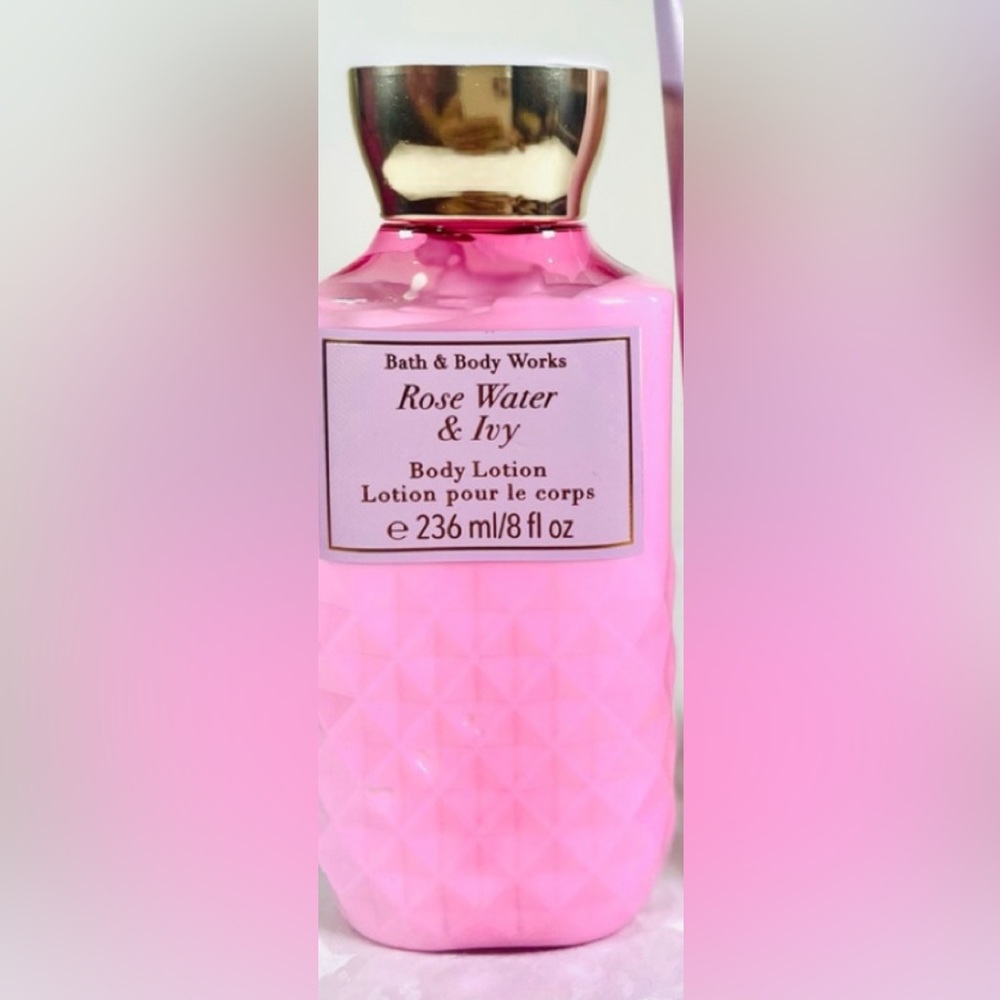 ❗️RARE❗️❤️BATH & BODY WORKS ❤️ROSE WATER IVY ❤️BODY WASH & LOTION❤️